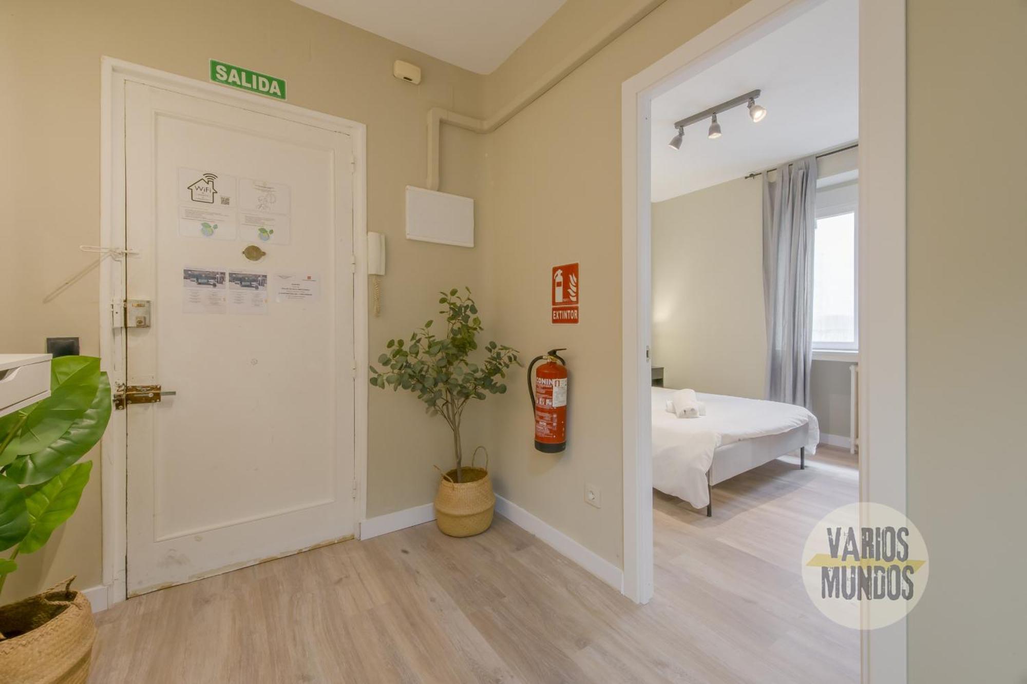 Practico Apt 7Pax En Calle Santa Ana Centro De Madrid Exterior photo